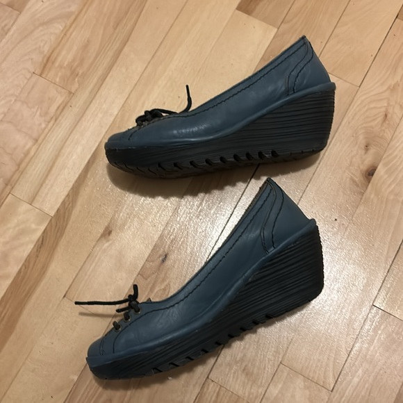 Size 38 Fly London denim blue wedge shoes - Picture 4 of 7